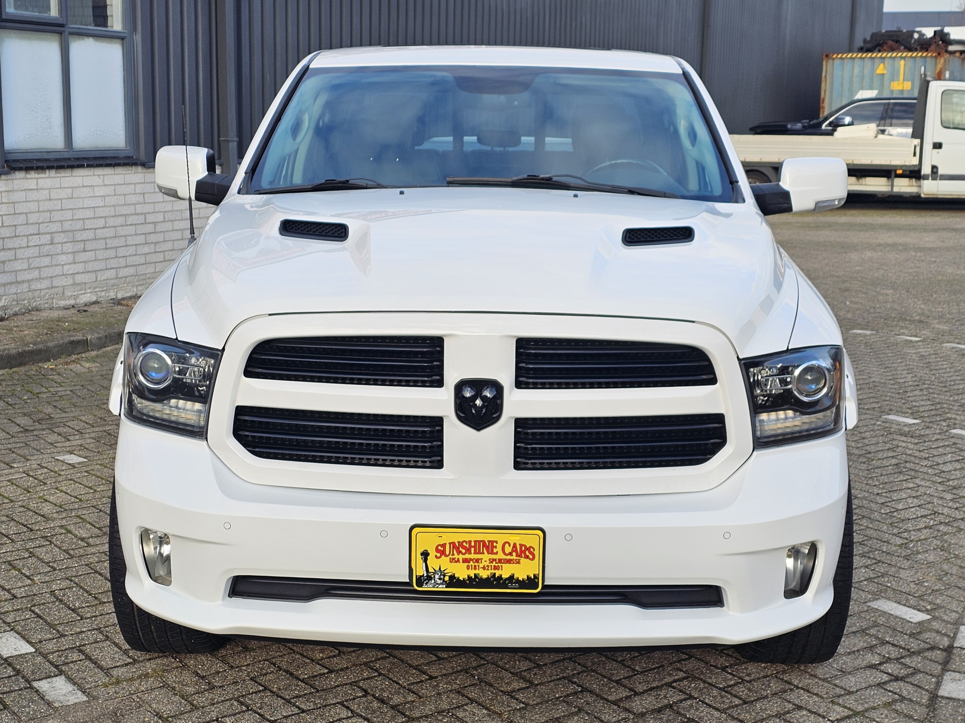 Dodge Ram 1500 SPORT 4X4 CREW CAB. 5,7LTR V8 AUT. 33926823-4.jpg | Sunshine Cars