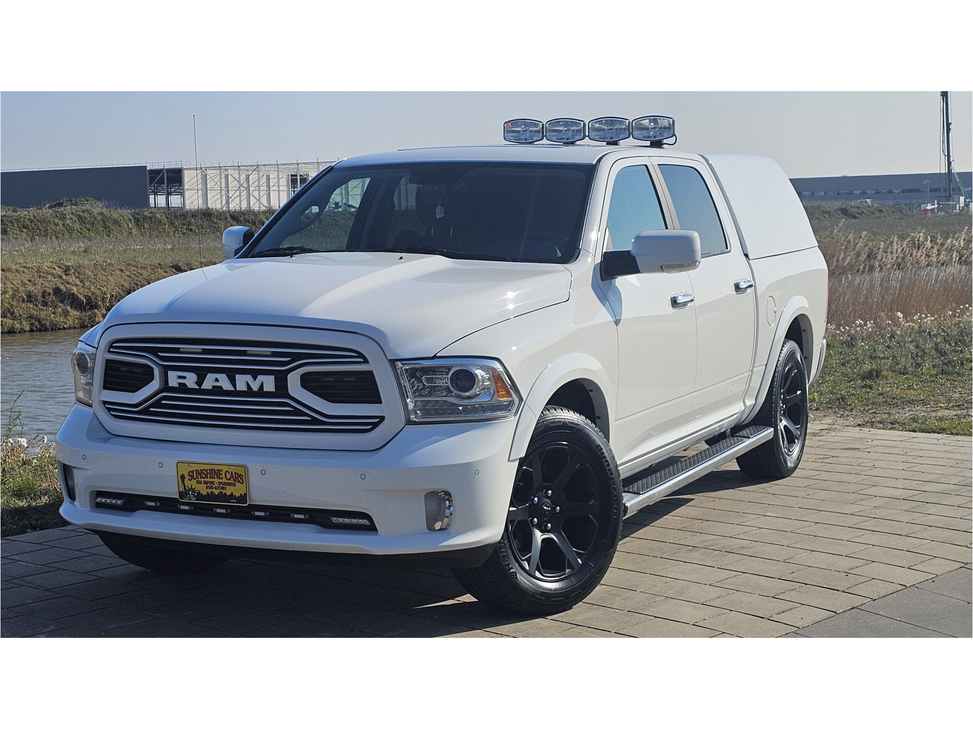 Dodge Ram 1500 LARAMIE/SPORT 4X4 CREW CAB 5,7 LTR V8 AUT. 43929529-2.jpg | Sunshine Cars