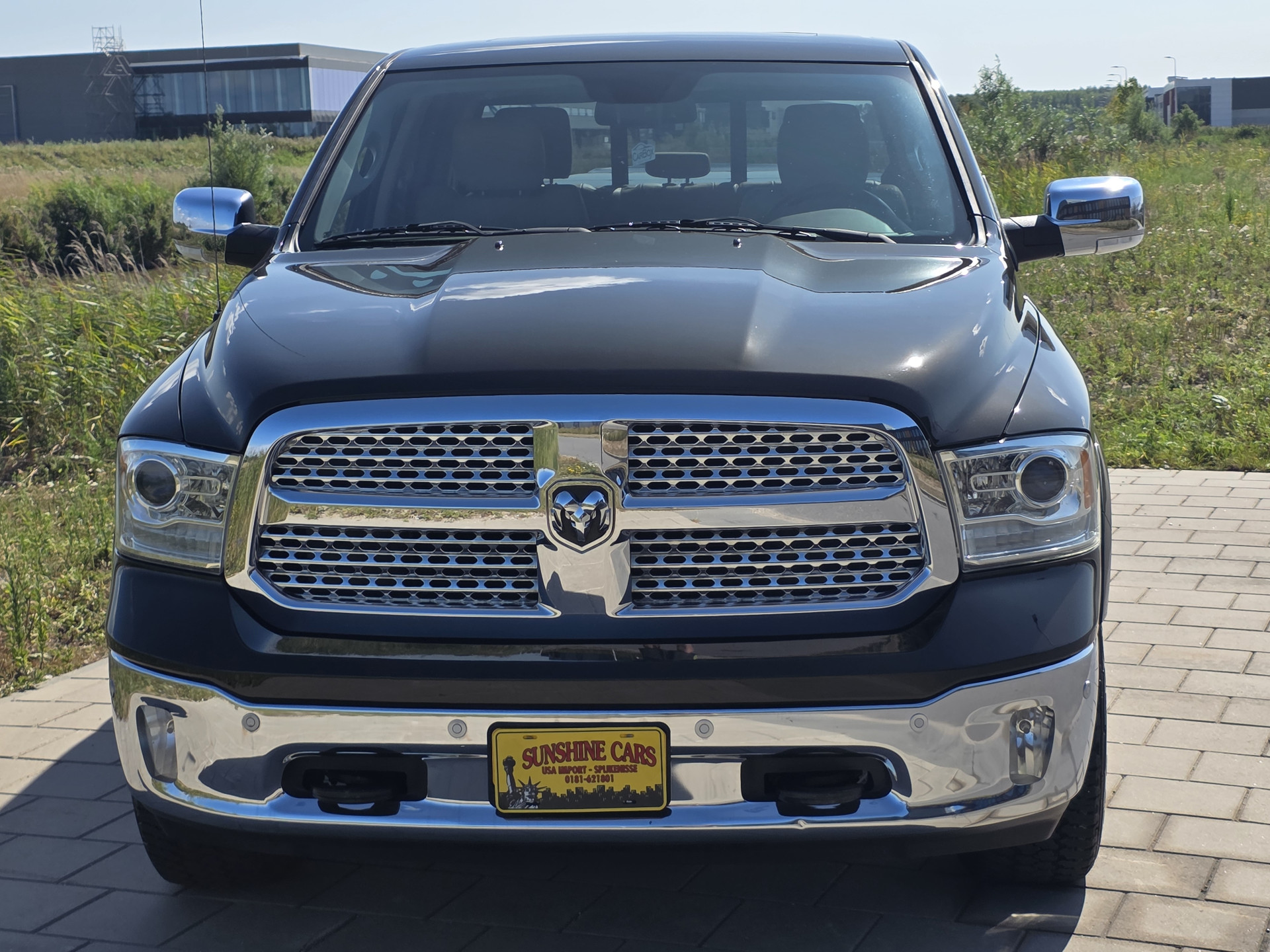 Dodge Ram 1500 LARAMIE 4X4 CREW CAB 5,7 LTR V8 AUT. MARGE AUTO!! 46920277-3.jpg | Sunshine Cars