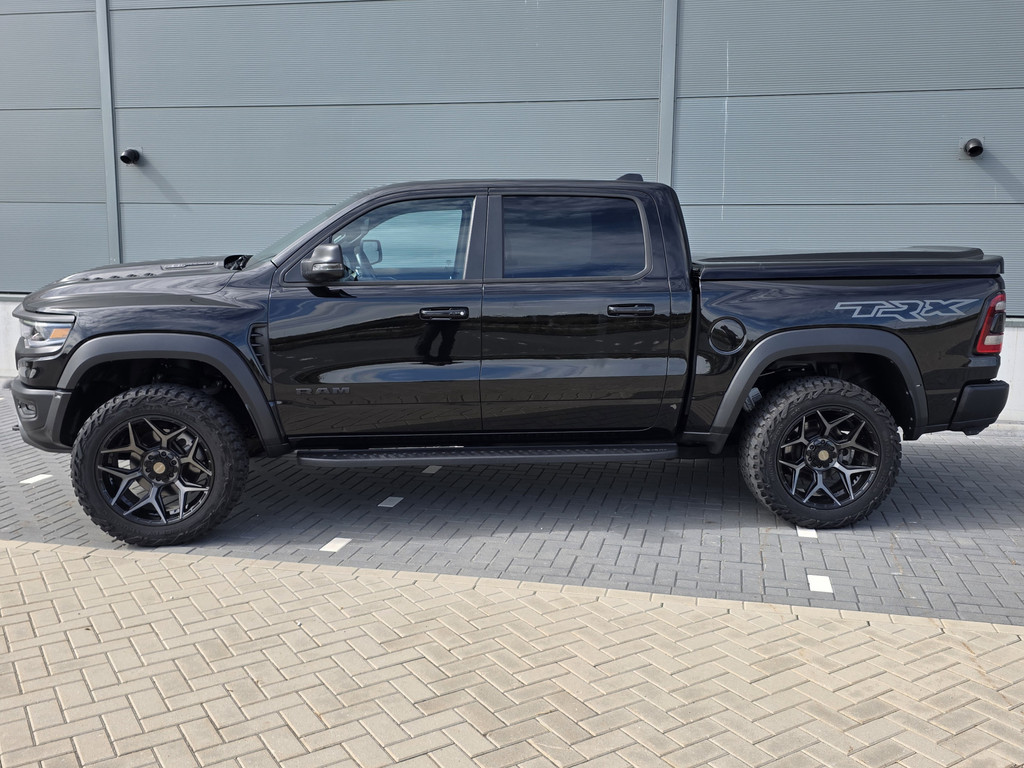 Dodge Ram 1500 TRX 6.2 SUPERCHARGED HELLCAT FINAL EDITION 4X4 CREW CAB FULL OPTIONS 53653295-7.jpg | Sunshine Cars